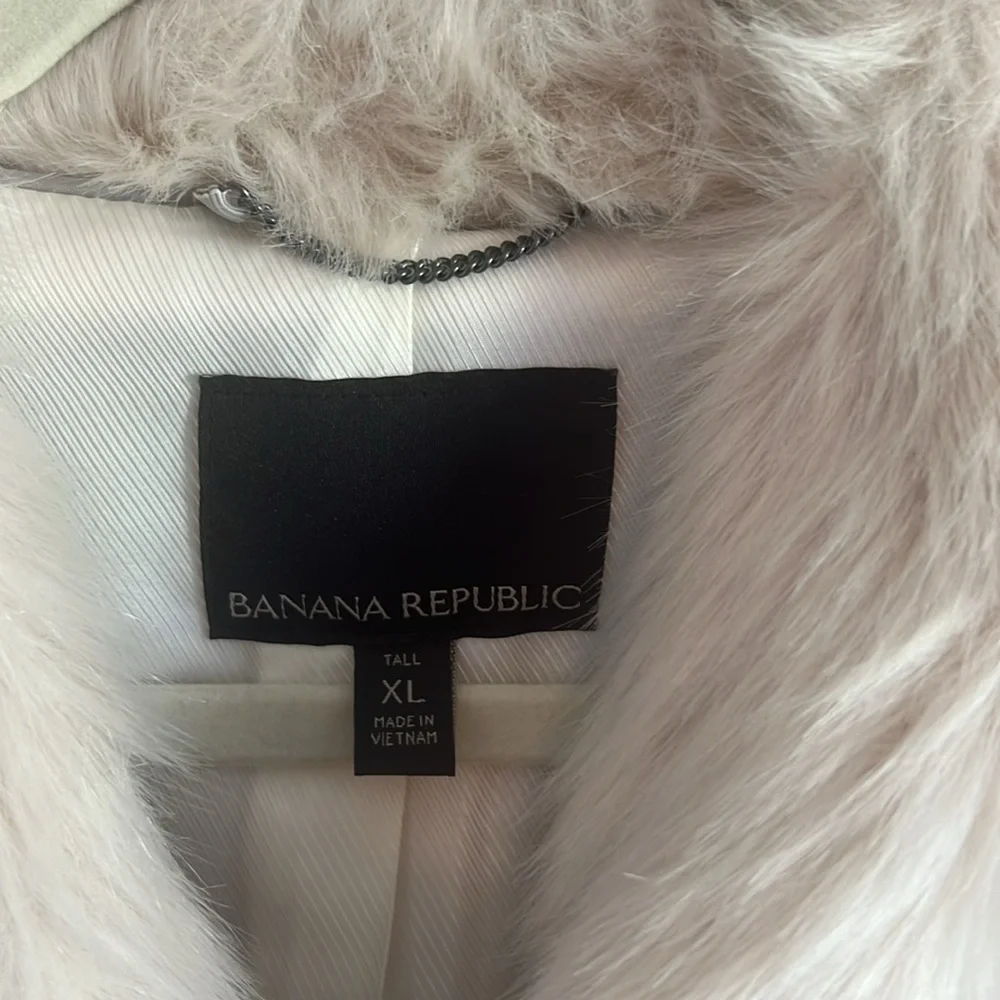 Banana Republic women’s faux fur jacket size XL Tall - Picture 2 of 6